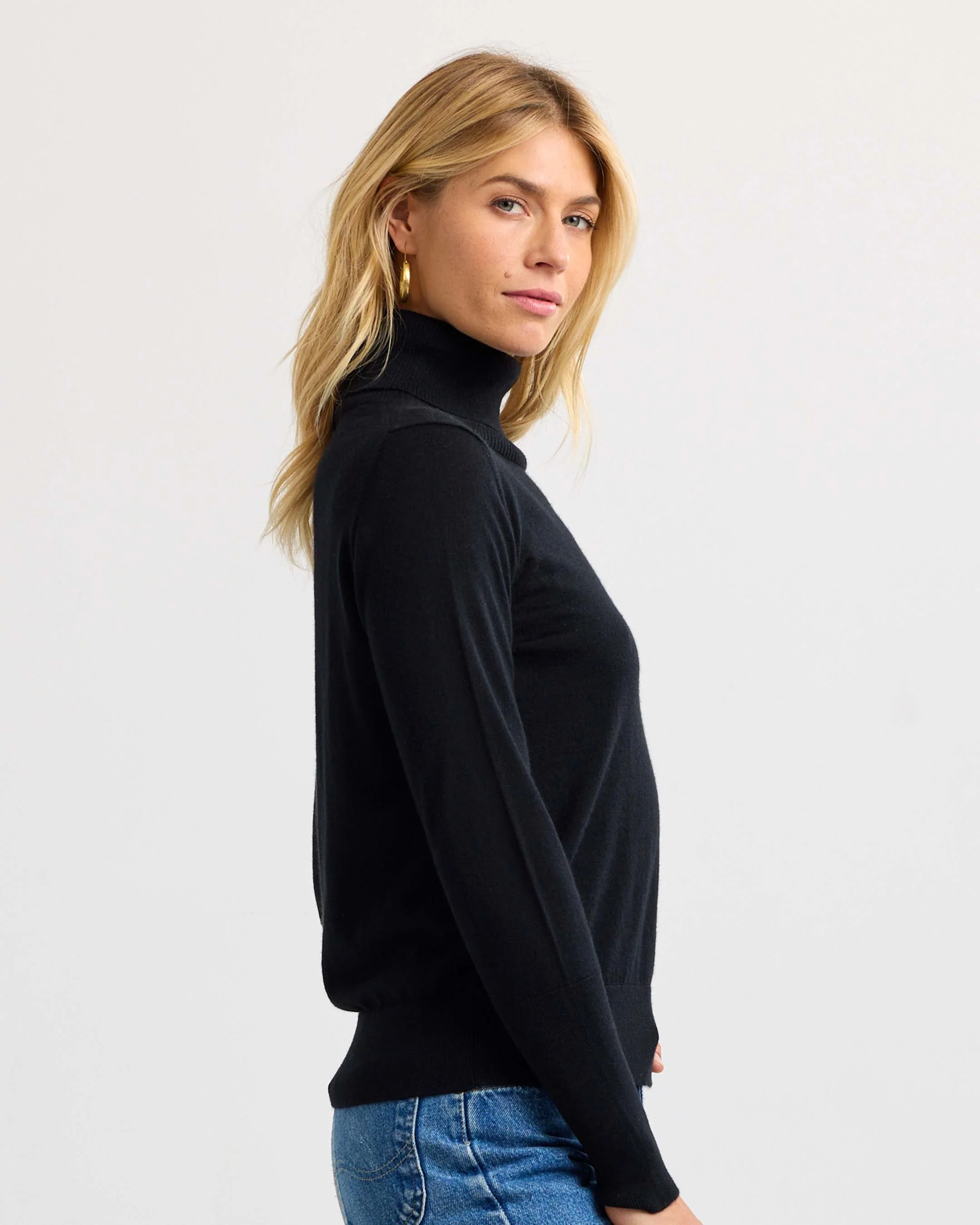 Worsted Cashmere Turtleneck - Image 12